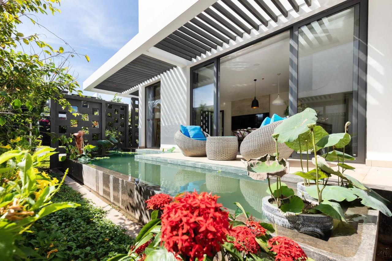 Okinawa Villas And Beach Club - Oceanami Resort Long Hải Exterior foto